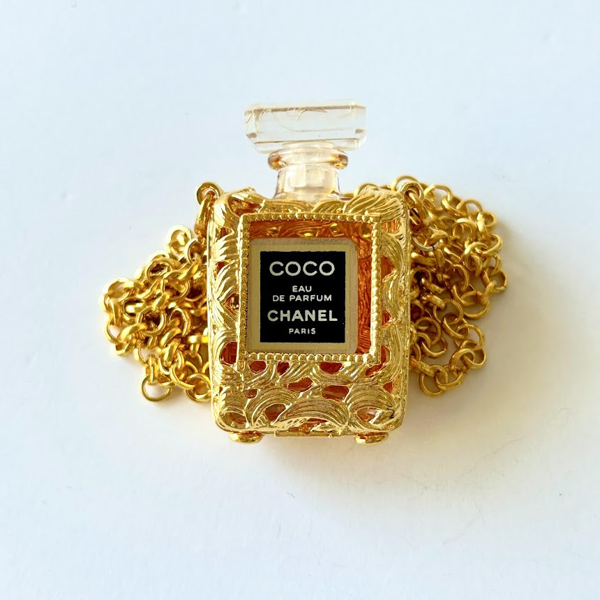 Vintage Chanel Perfume Necklace – Coconana