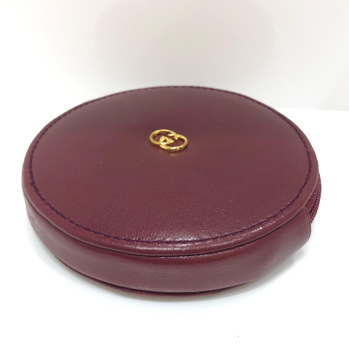Gucci Round Coin Purse - For Sale on 1stDibs | gucci coin purse round, gucci  coin purses, coin purse gucci