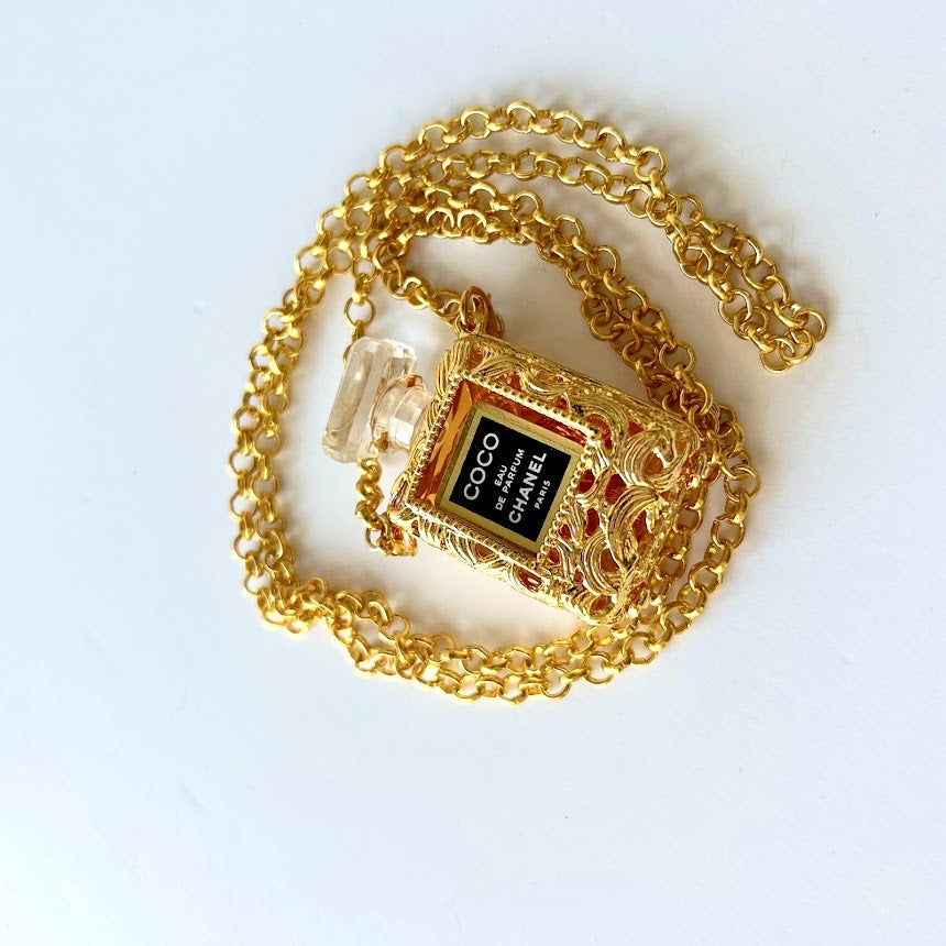 Chanel Vintage Gemstone Yellow Gold Choker Necklace