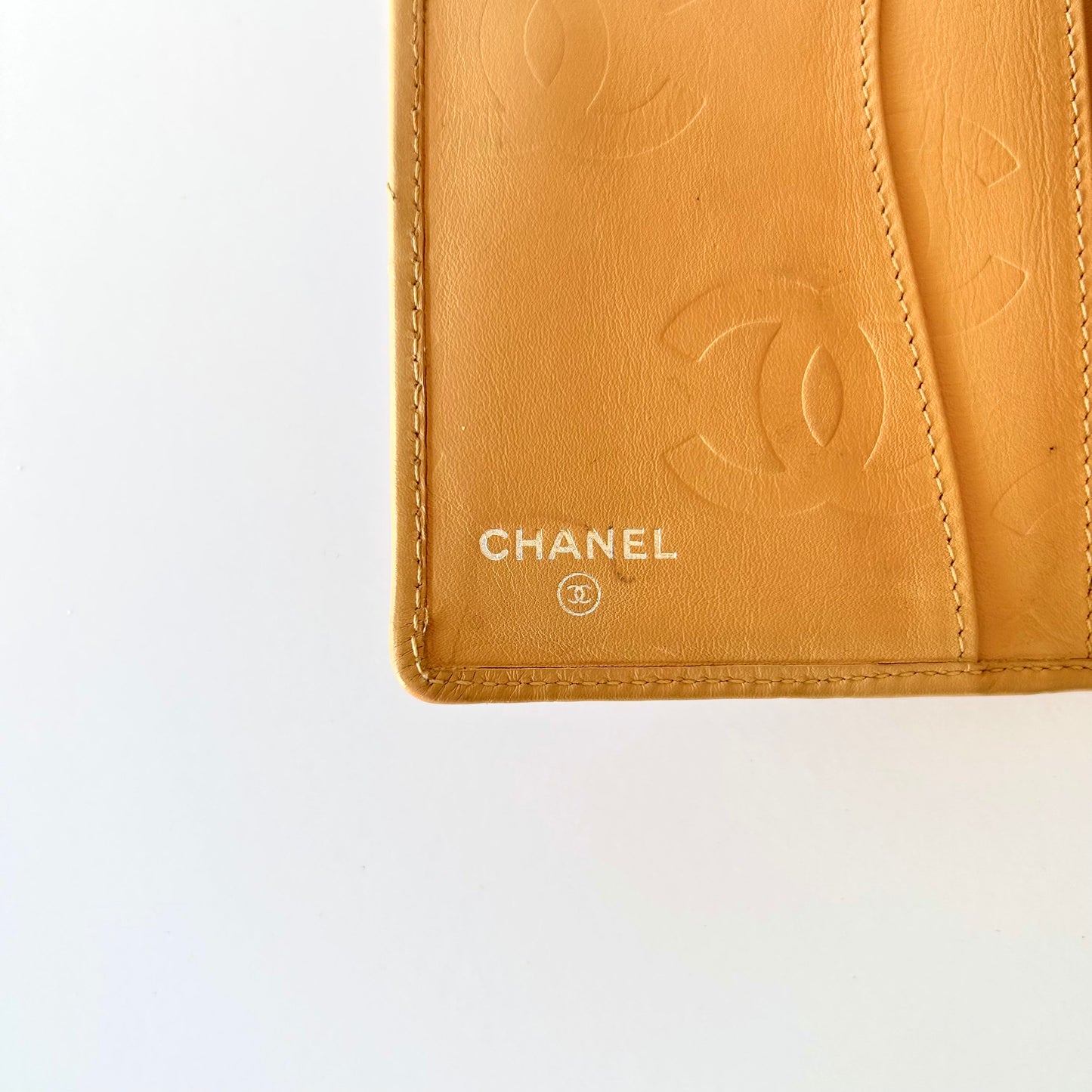 Chanel Agenda