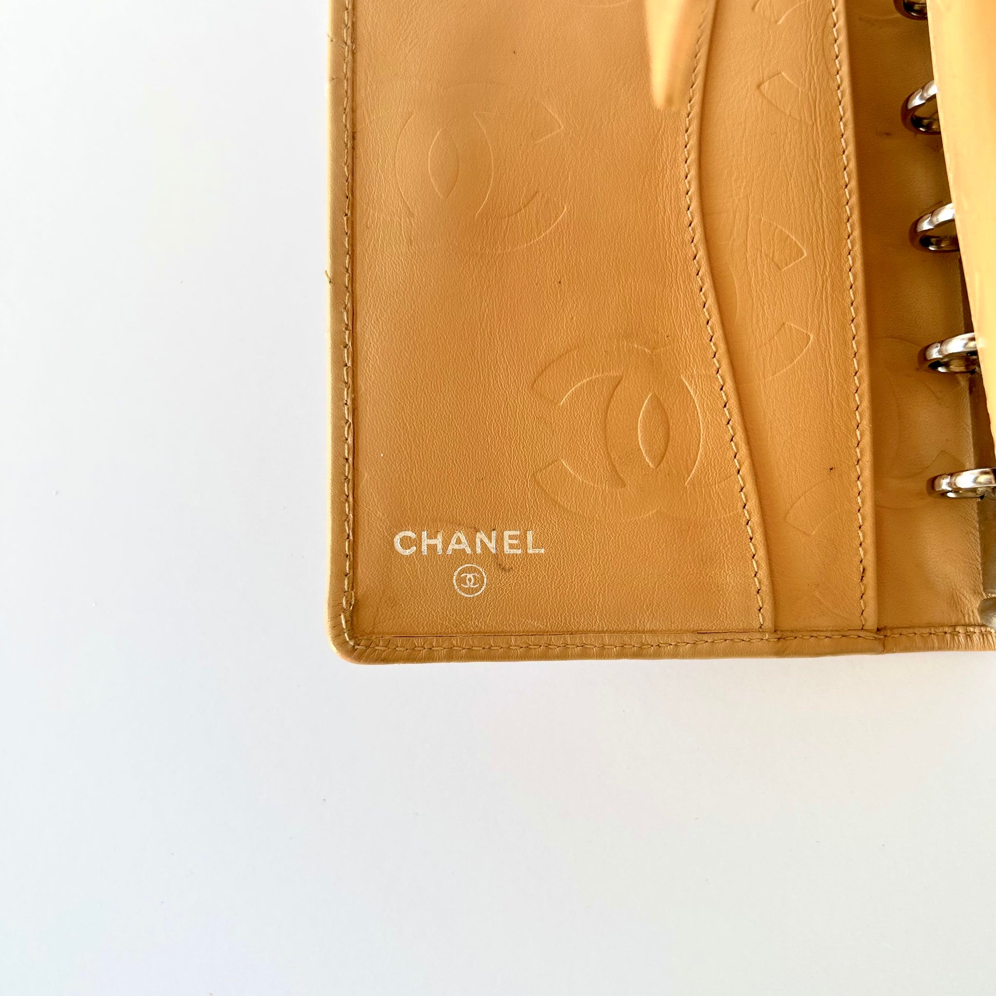 Chanel Agenda – Coconana
