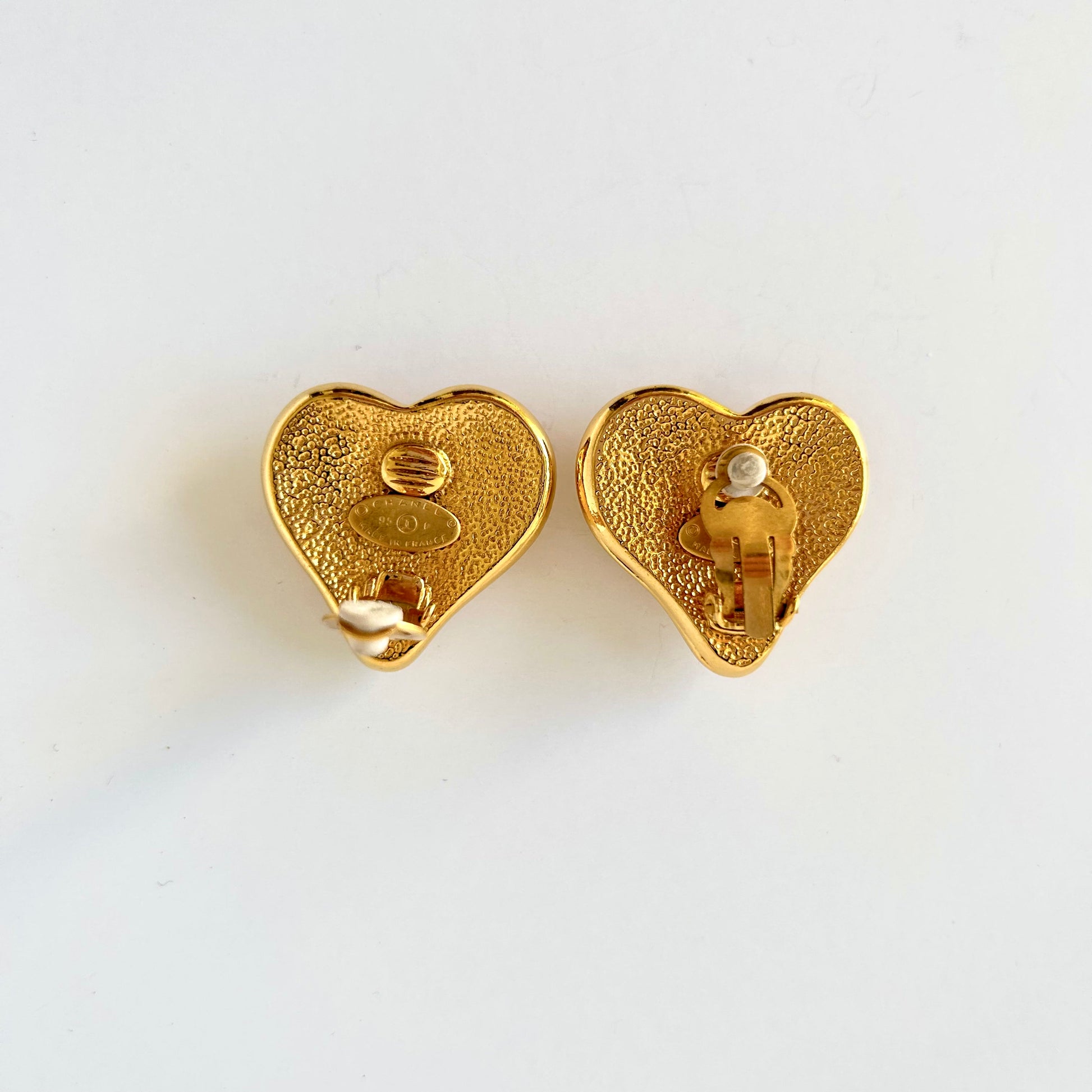 1995 CC heart-shaped clip-on earrings