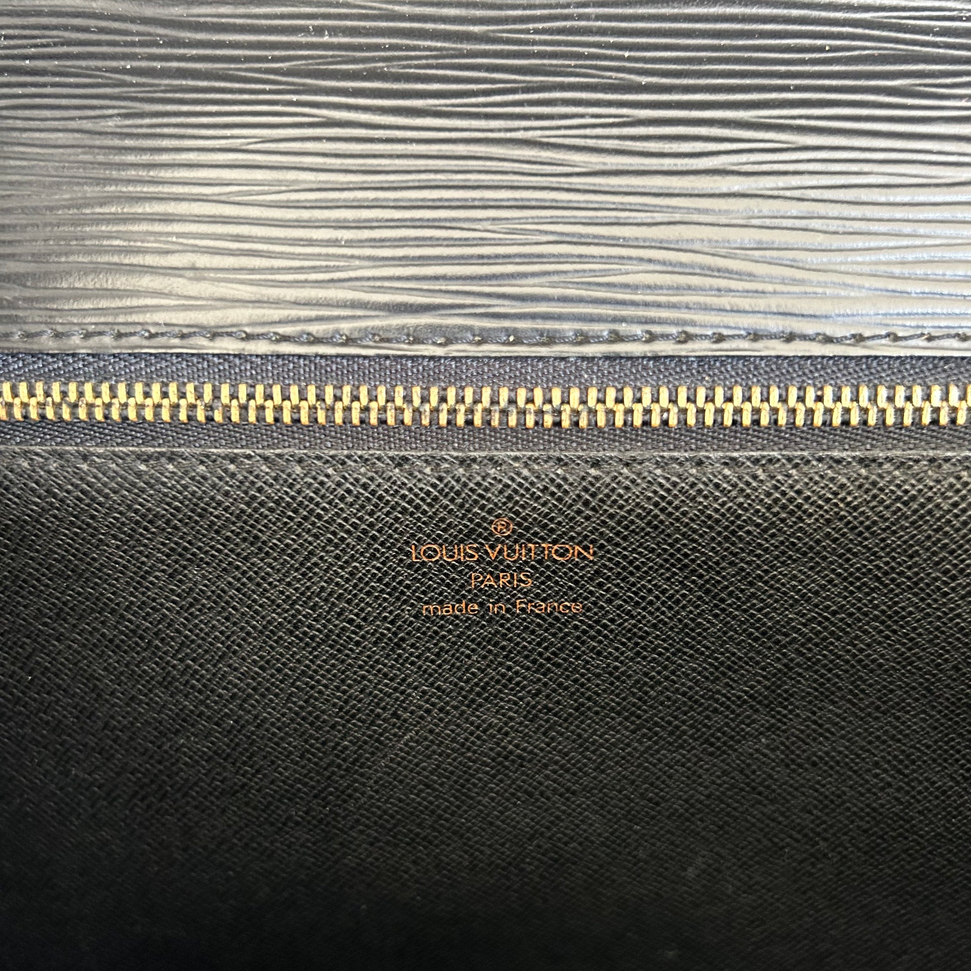 LV Epi Monceau Briefcase – Coconana